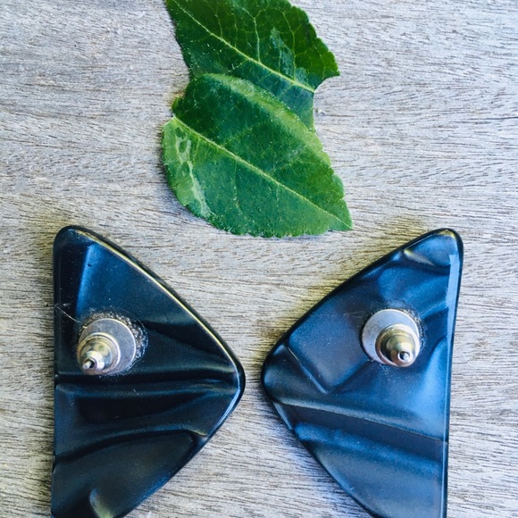 Unique stone earrings! - Picture 4 of 4